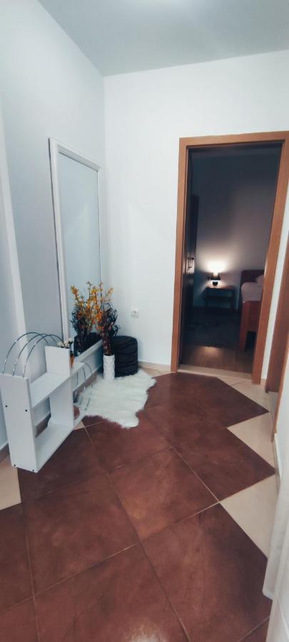 Apartmani Srsen Blace Extérieur photo