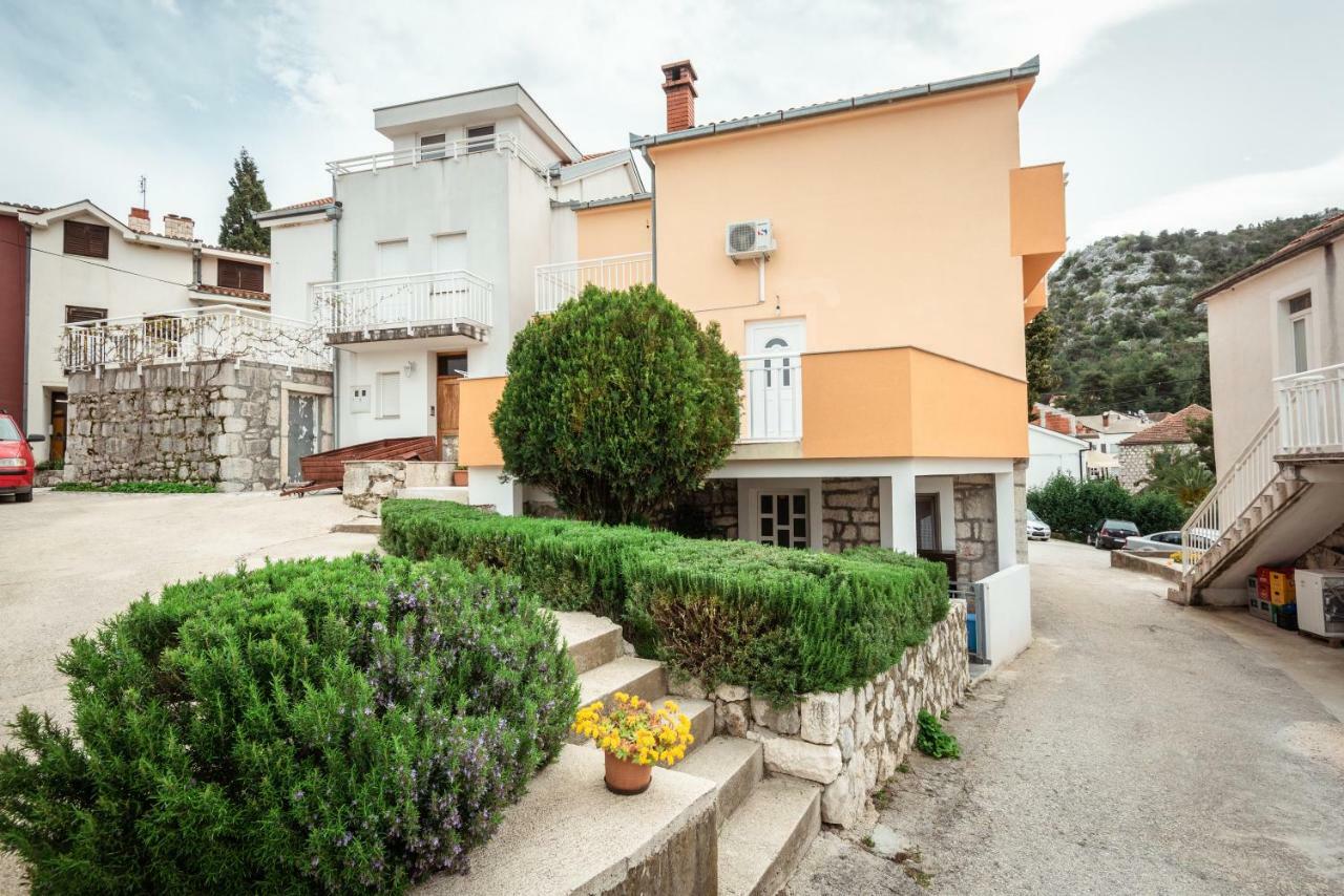 Apartmani Srsen Blace Extérieur photo